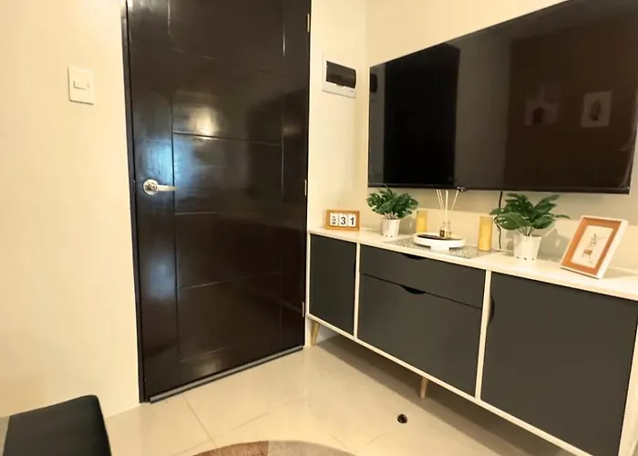 Urbanic Styled 2br - Views Unit *