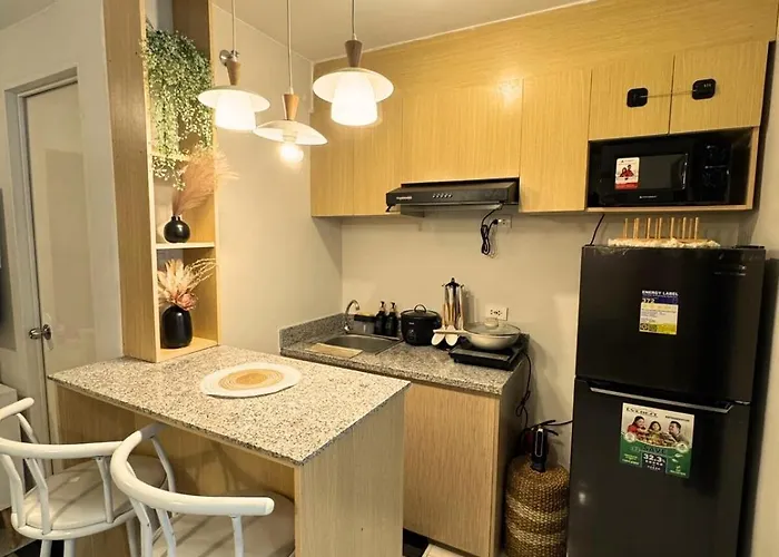 Urbanic Styled 2br - Views Unit アパート *