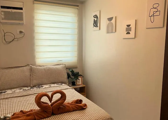 Urbanic Styled 2br - Views Unit